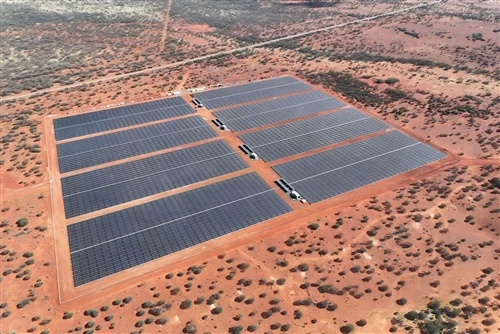 Off -grid Mine ale 155 èdtan konsekitif sou 100% enèji renouvlab