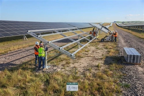 Rasyonalize sou-Efikas sou sit: Grengy Solar montre enstalasyon PV rapid