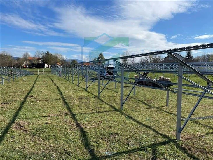 PV Ground Mount Estrikti